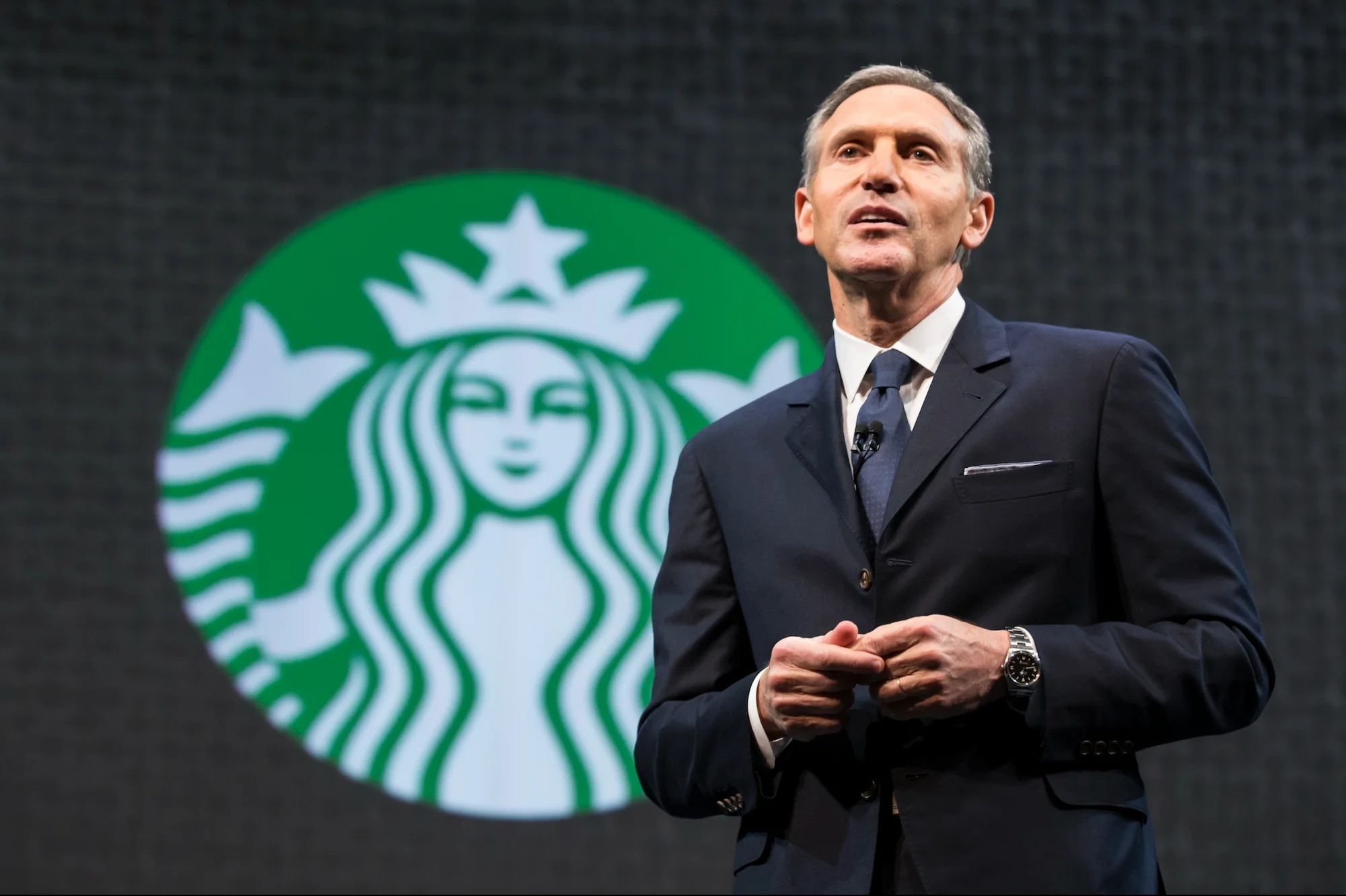 The Evolution of Starbucks: From Bean Store to Global Coffee Icon