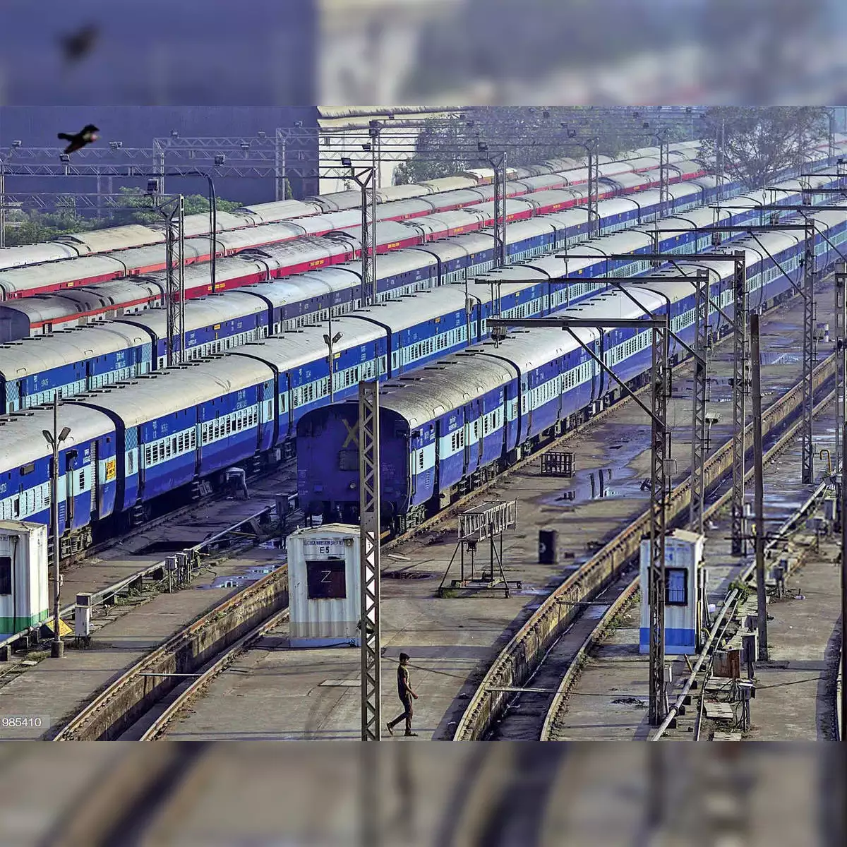 “RVNL Shares Surge Following ₹739 Crore Order Win”