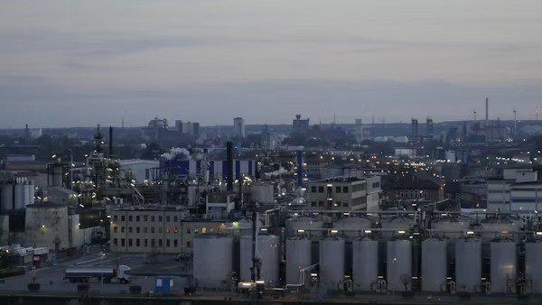 SMEs Secure ₹11,000 Crore from Capital Markets, Highlighting Sector’s Growing Role in India’s Economy