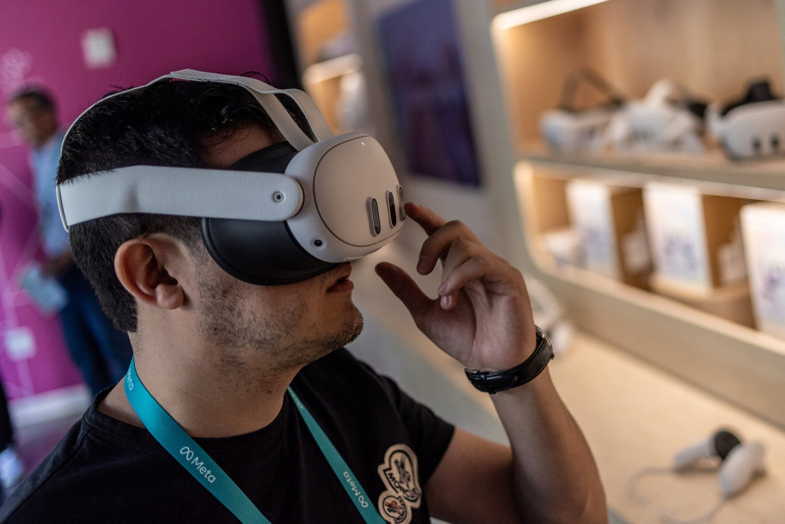 Meta Set to Unveil AR Glasses at Connect Conference Amid AI and VR Updates