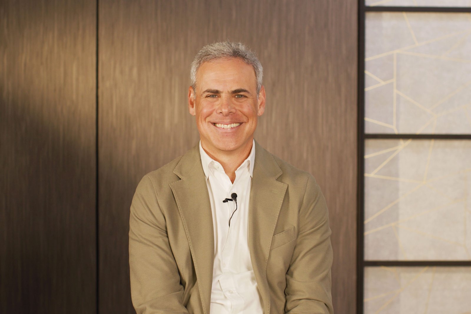 Cava’s Explosive Growth: How CEO Brett Schulman Built a $33 Million Fast-Casual Chain