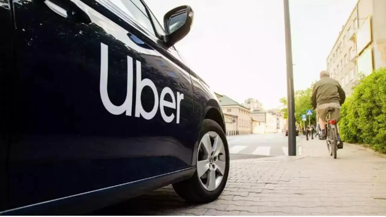 Is Uber Charging More for iPhone Users? Entrepreneur Sparks Debate Over Fare Discrepancy